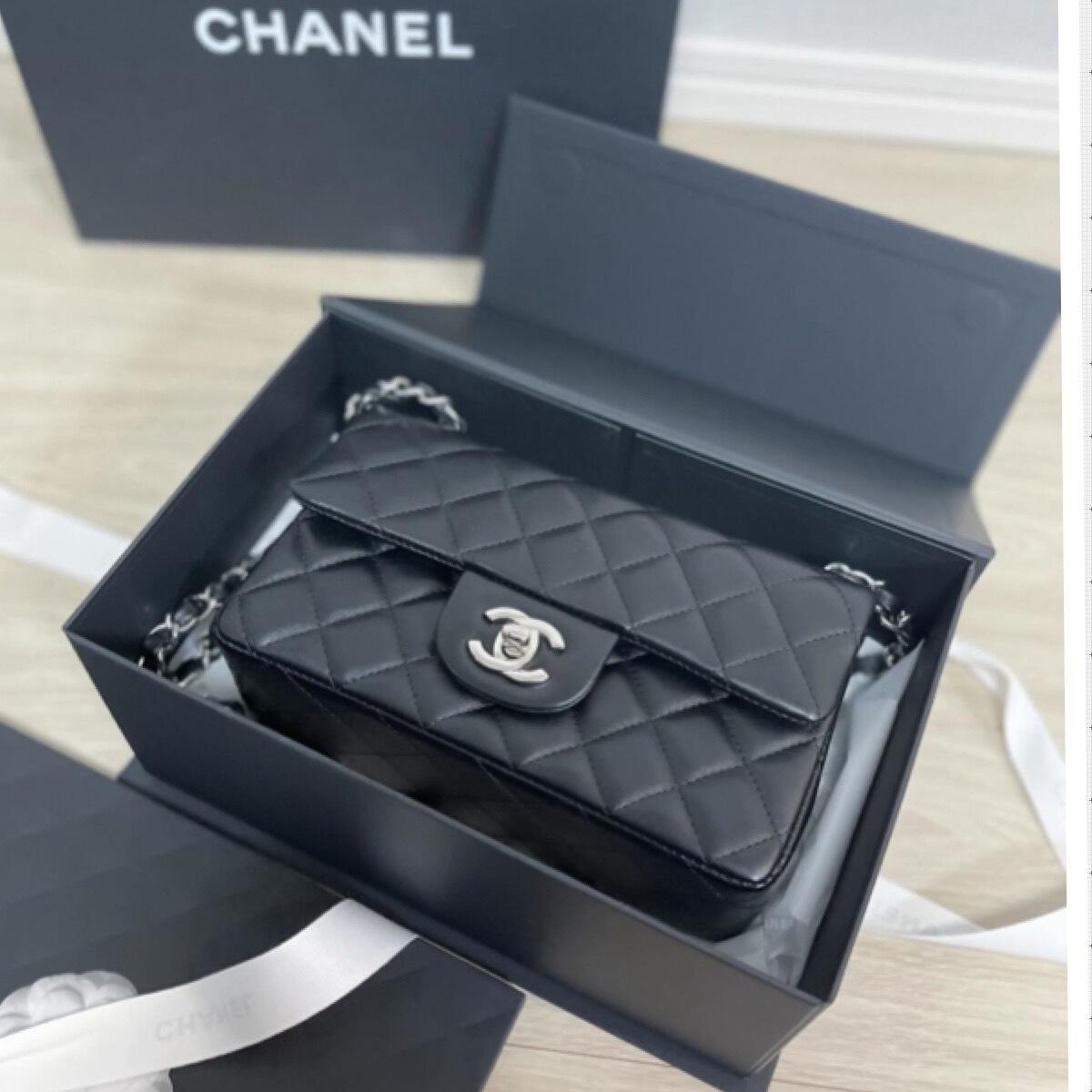 【激レア】23B☆CHANEL☆ シャネル ミニマトラッセ シルバー金具
